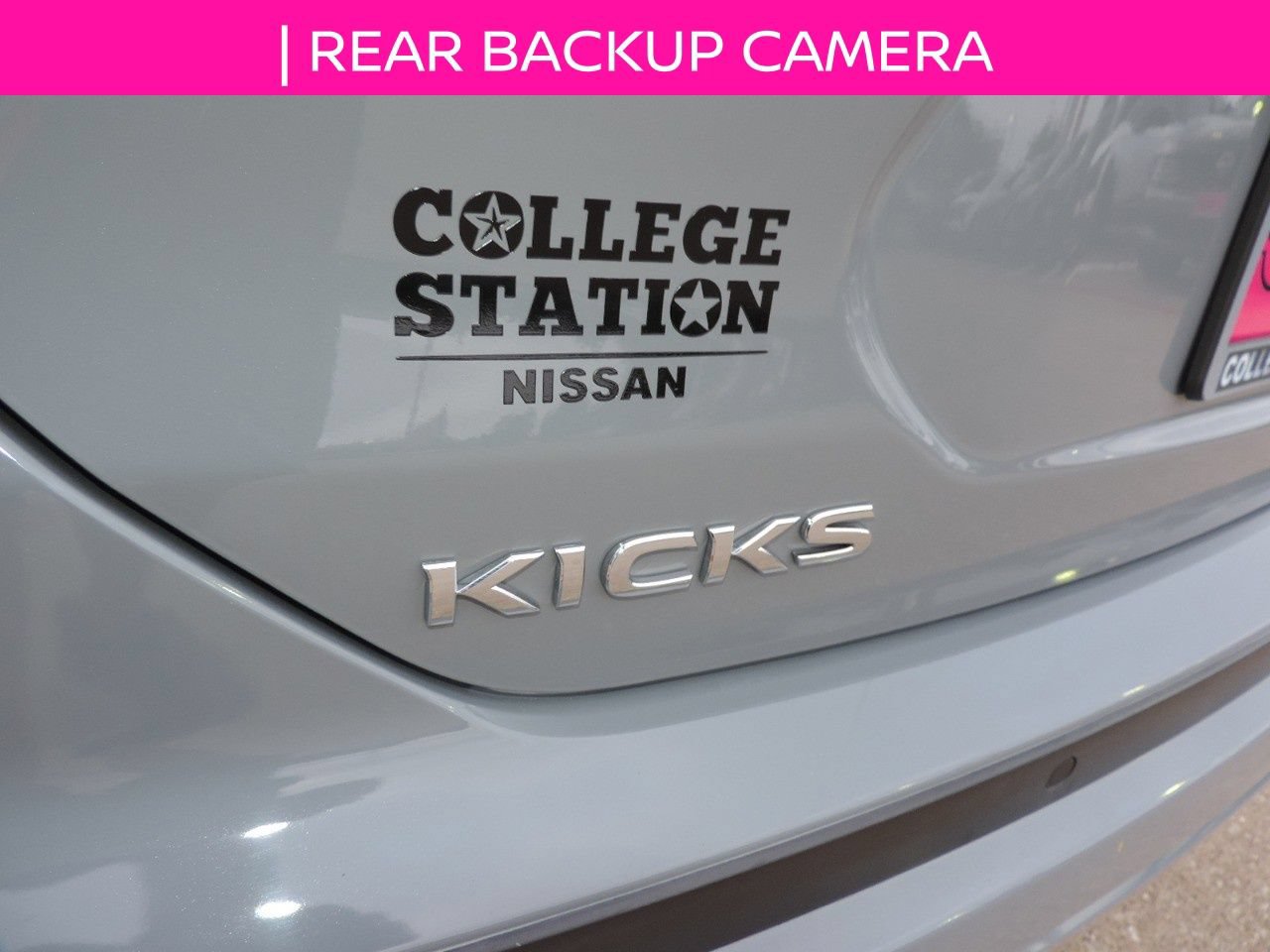 Used 2022 Nissan Kicks SV FWD image 11