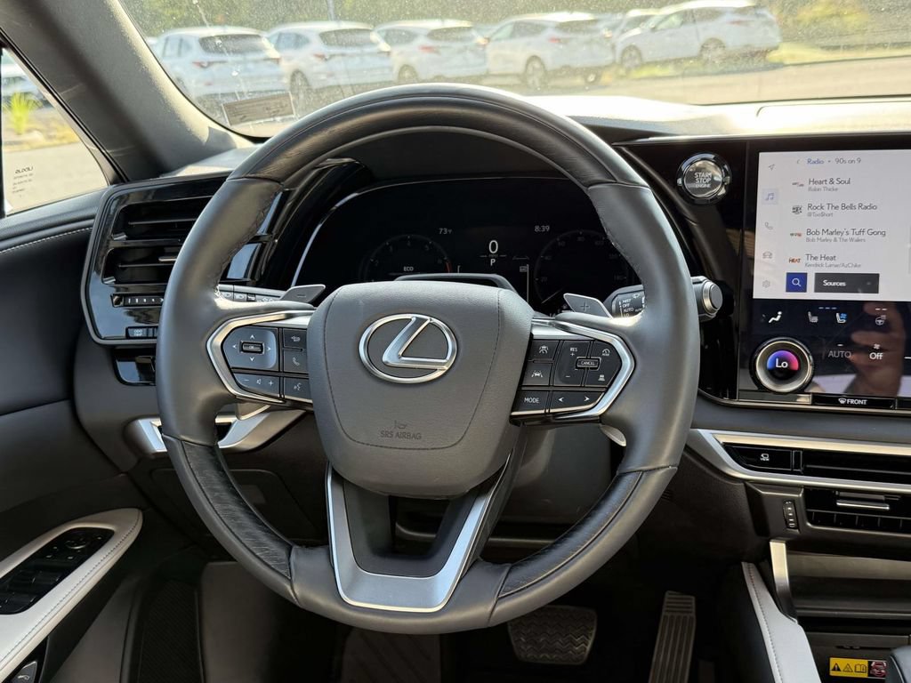 Used 2025 Lexus RX 350 Premium w/ Convenience Package AWD/4WD image 9