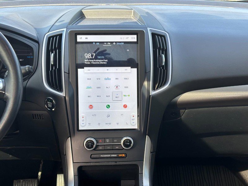 Used 2023 Ford Edge SEL w/ Convenience Package image 15