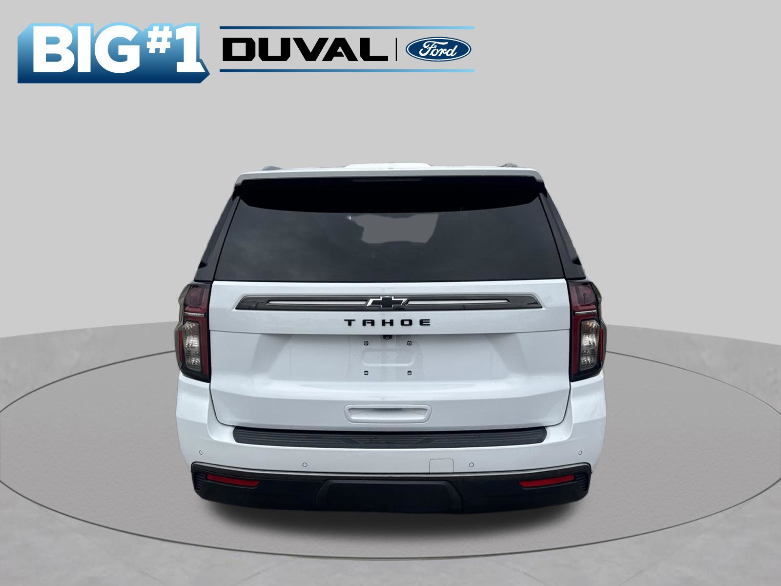 Used 2022 Chevrolet Tahoe Z71 w/ Luxury Package AWD/4WD image 8