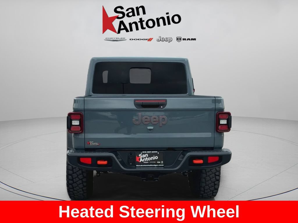 Certified 2025 Jeep Gladiator Mojave w/ Convenience Group AWD/4WD image 12
