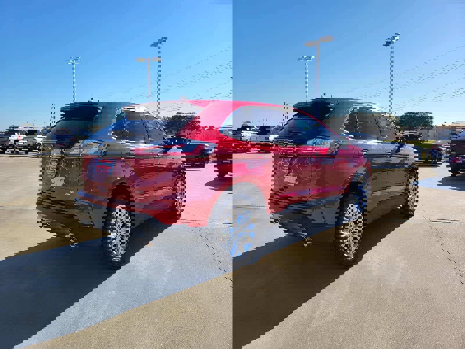 Used 2021 Ford Edge Titanium image 5