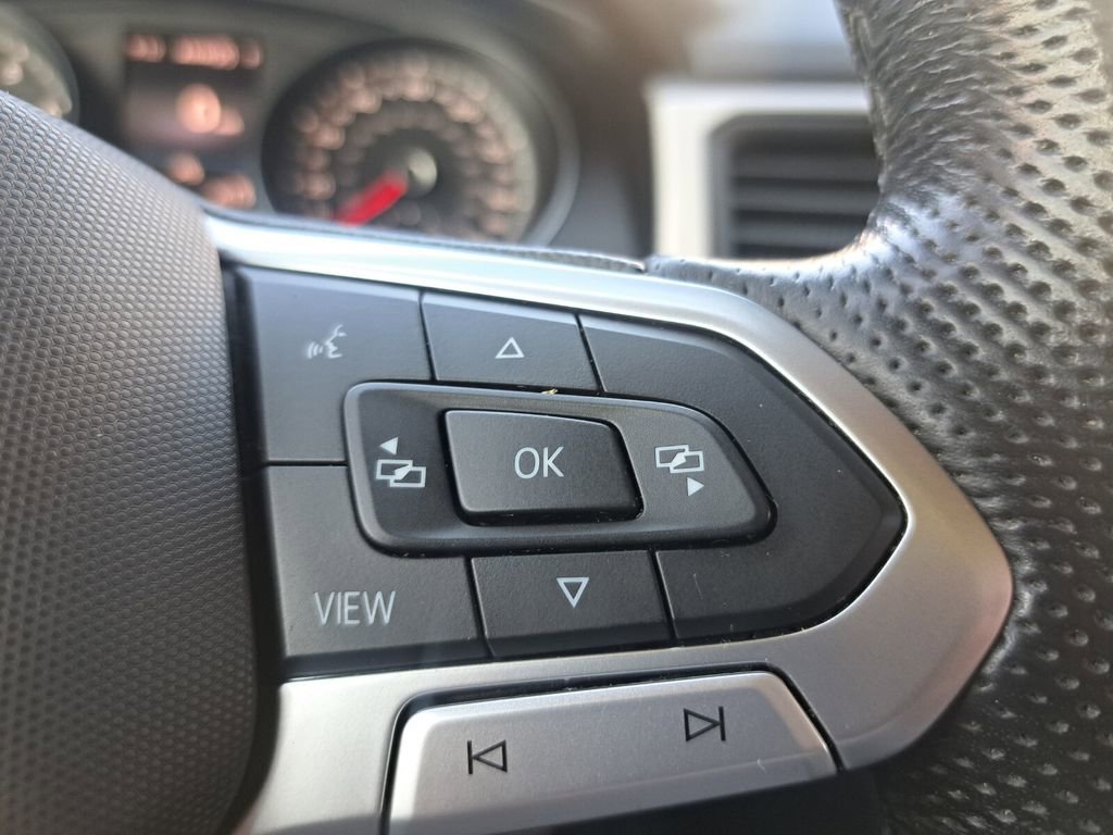 Used 2021 Volkswagen Atlas SE image 14