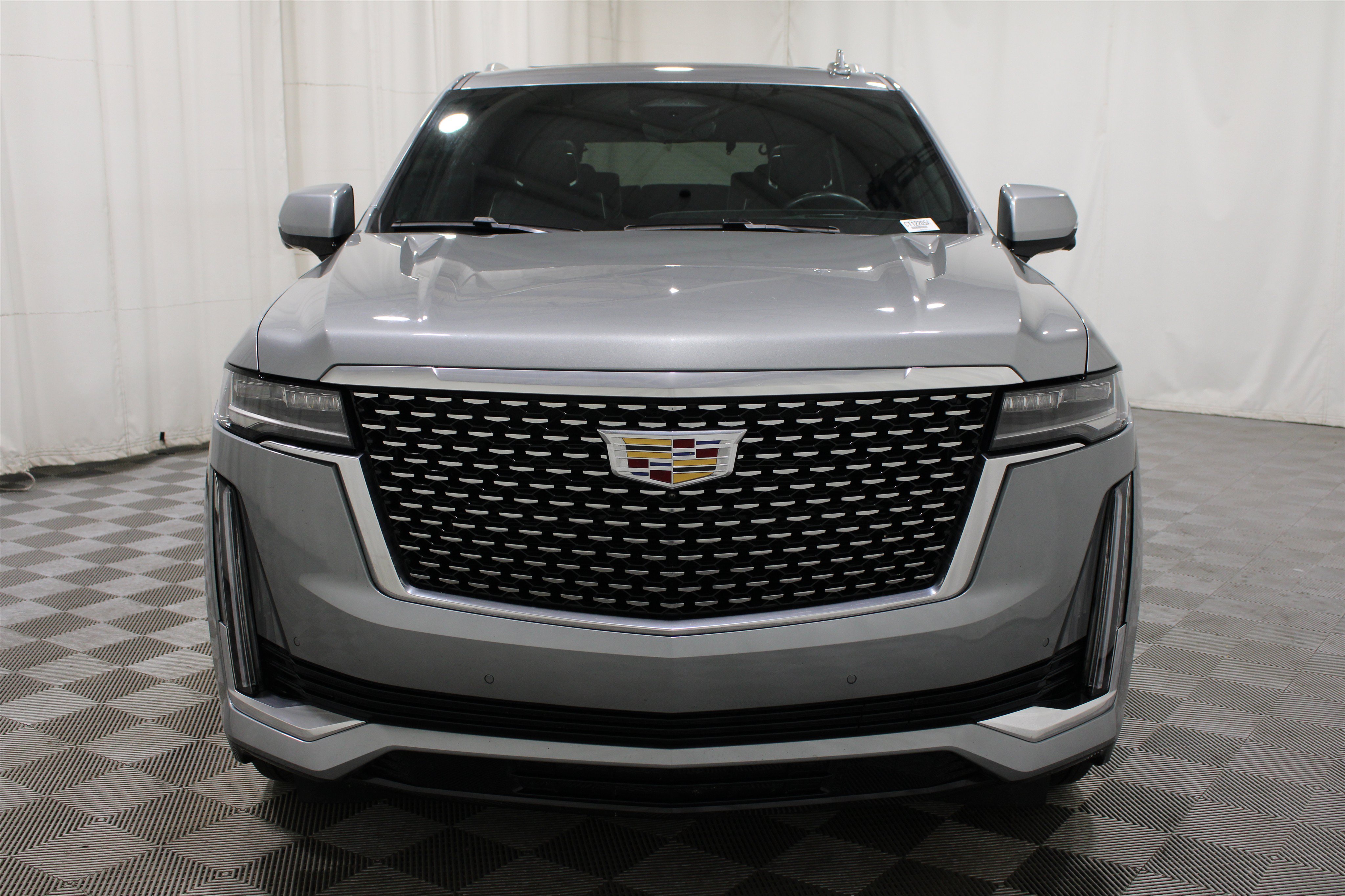 Certified 2024 Cadillac Escalade Premium Luxury w/ Performance Package AWD/4WD image 38