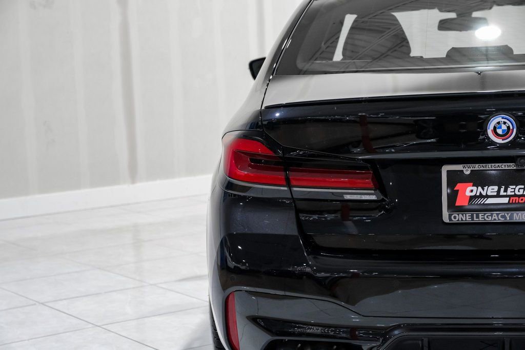 Used 2022 BMW M5 w/ Executive Package image 43