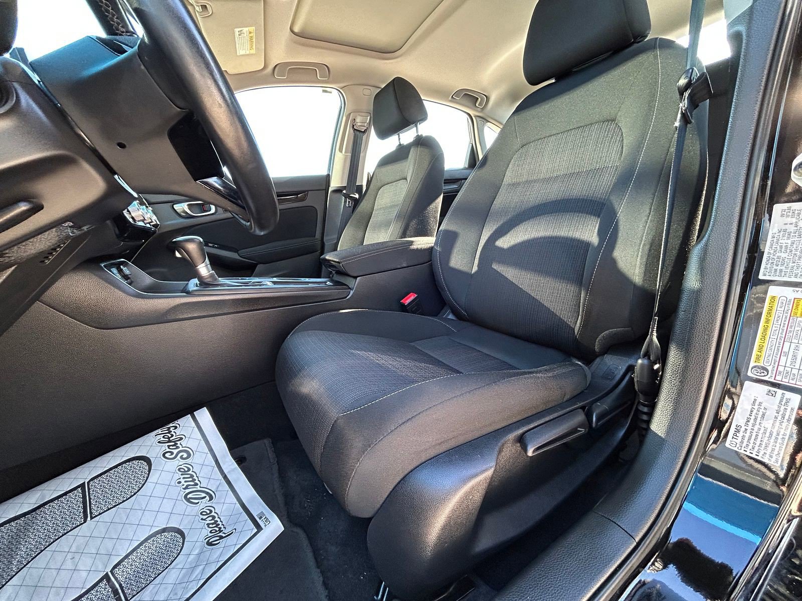 Certified 2022 Honda Civic EX image 9