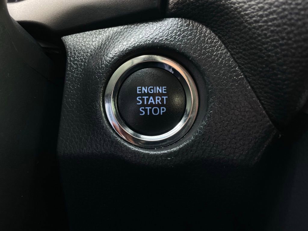 Used 2021 Toyota RAV4 XLE image 20