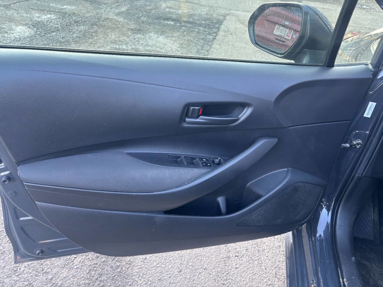 Used 2023 Toyota Corolla LE image 34