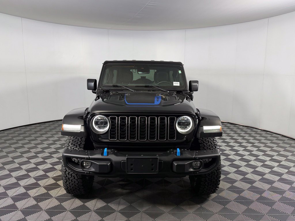 Used 2024 Jeep Wrangler Unlimited Rubicon 4xe AWD/4WD image 2