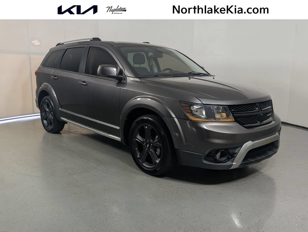 Used 2020 Dodge Journey Crossroad FWD video 1
