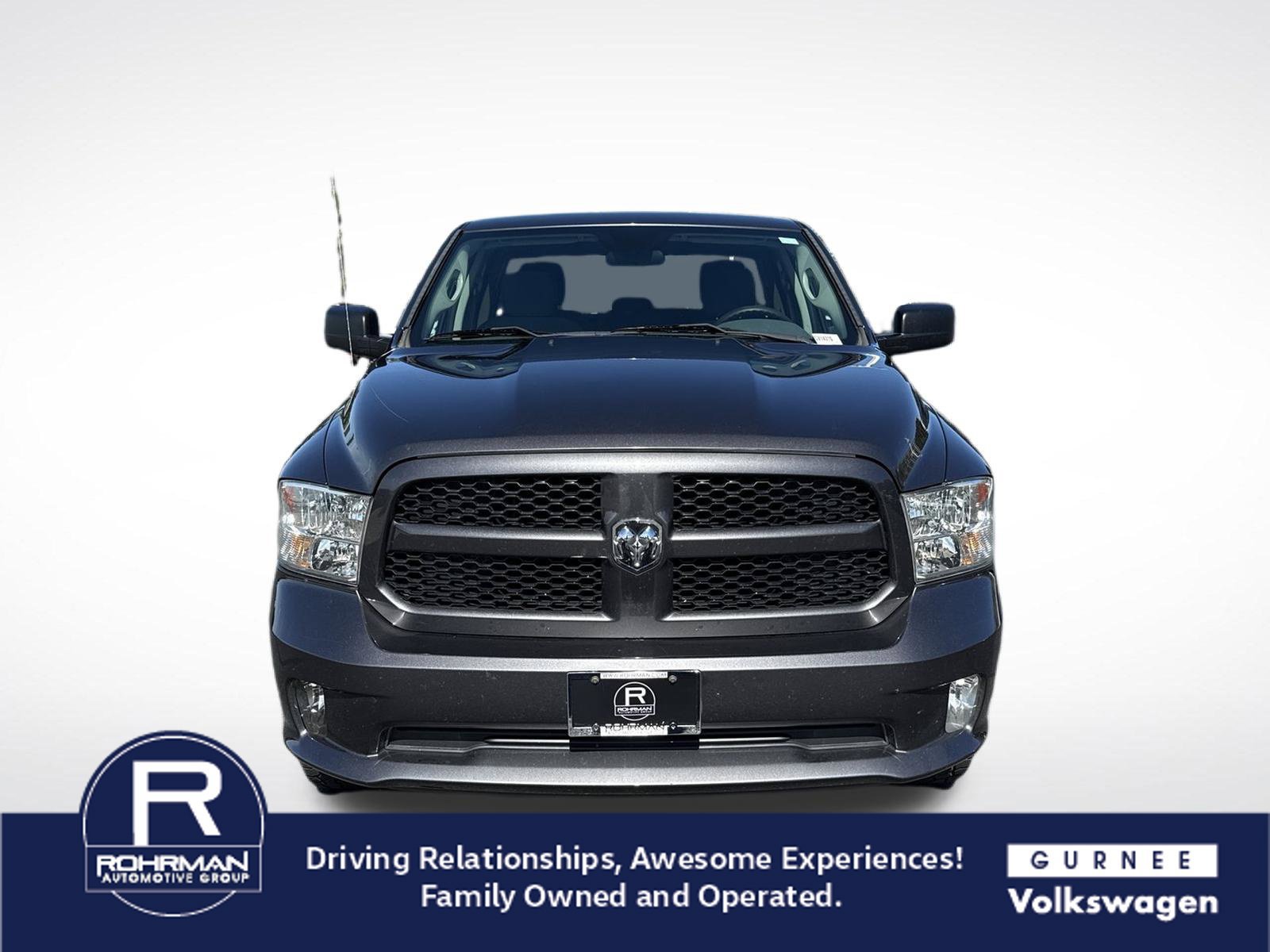 Used 2017 RAM 1500 Express AWD/4WD image 3