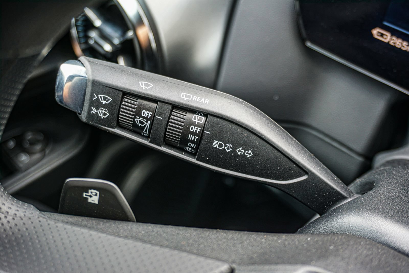 New 2026 Chevrolet Equinox EV LT FWD image 26