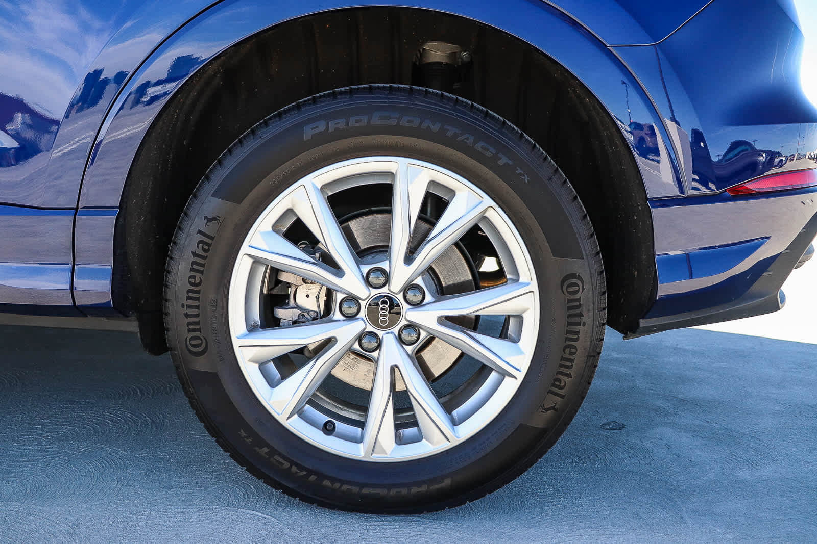 Used 2025 Audi Q3 2.0T Premium w/ Convenience Package image 13