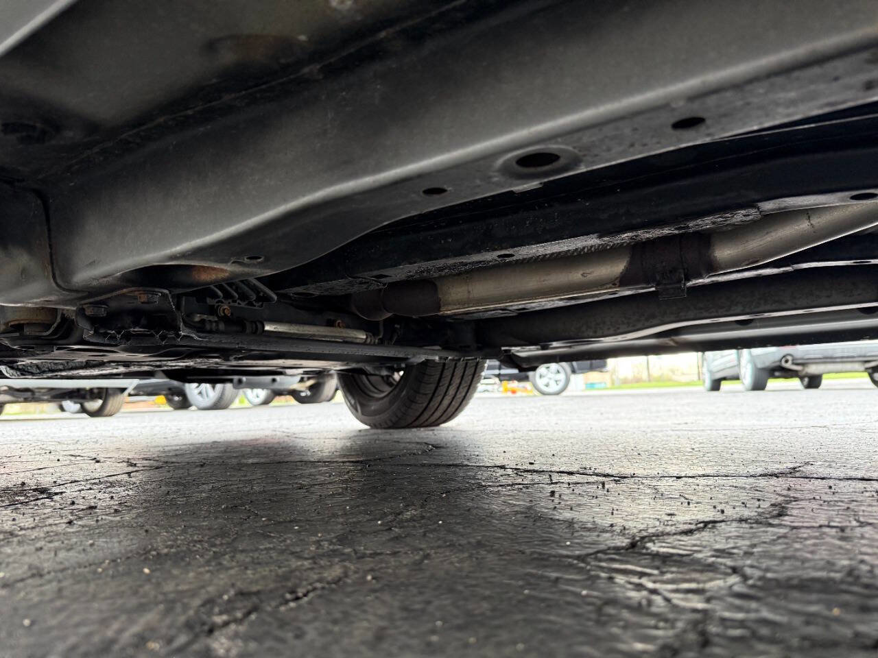Used 2011 Chrysler 200 LX FWD image 26
