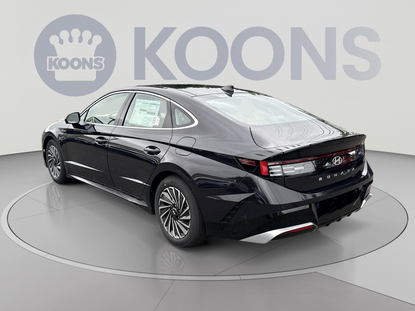 New 2026 Hyundai Sonata Limited FWD image 4