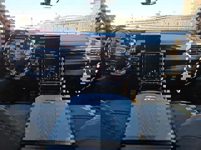 New 2026 GMC Yukon XL AT4 w/ AT4 Premium Plus Package image 11