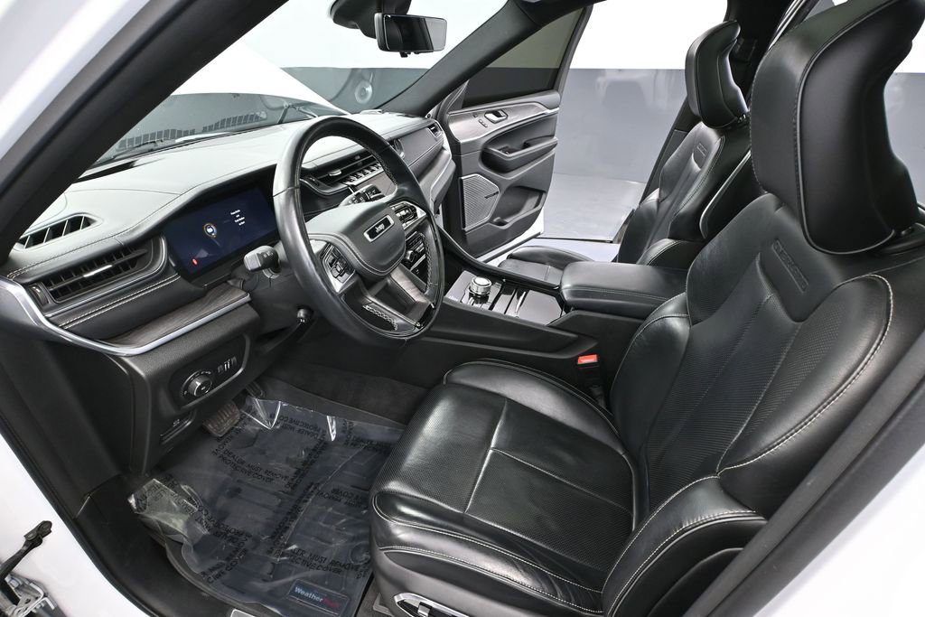 Used 2021 Jeep Grand Cherokee L Overland w/ Advanced Protech Group III image 26