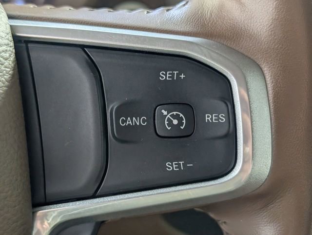Used 2020 RAM 1500 Laramie AWD/4WD image 17