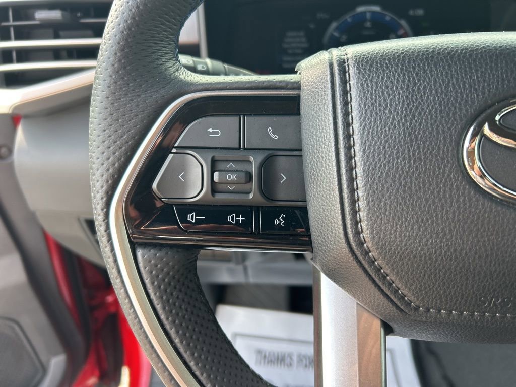 Used 2024 Toyota Sequoia Platinum image 9