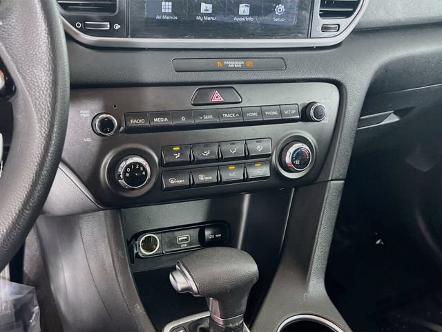 Used 2020 Kia Sportage LX FWD image 15