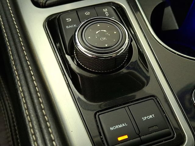 Used 2016 Nissan Maxima Platinum w/ Interior Lighting Package FWD image 25