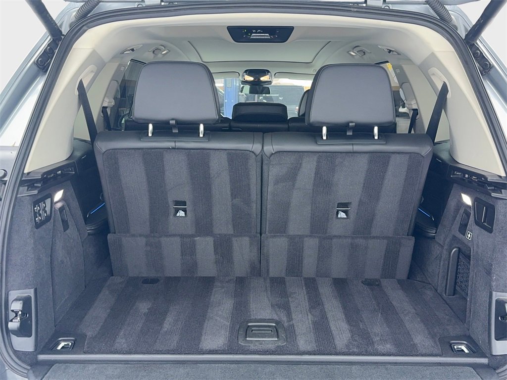 Used 2024 BMW X7 xDrive40i image 13