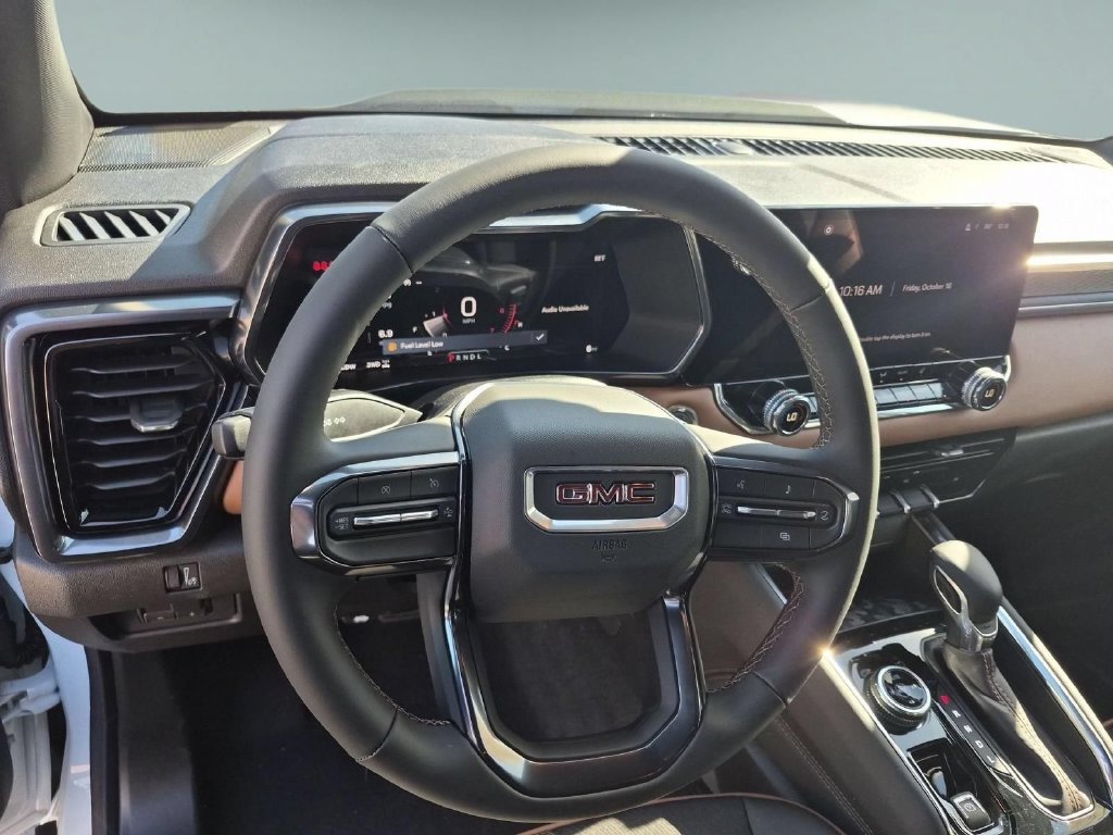 New 2026 GMC Canyon AT4 AWD/4WD image 10