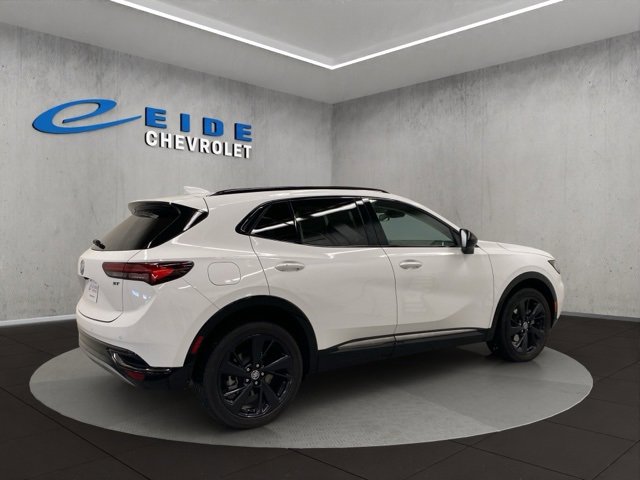 Used 2022 Buick Envision Essence w/ Sport Touring Package image 5