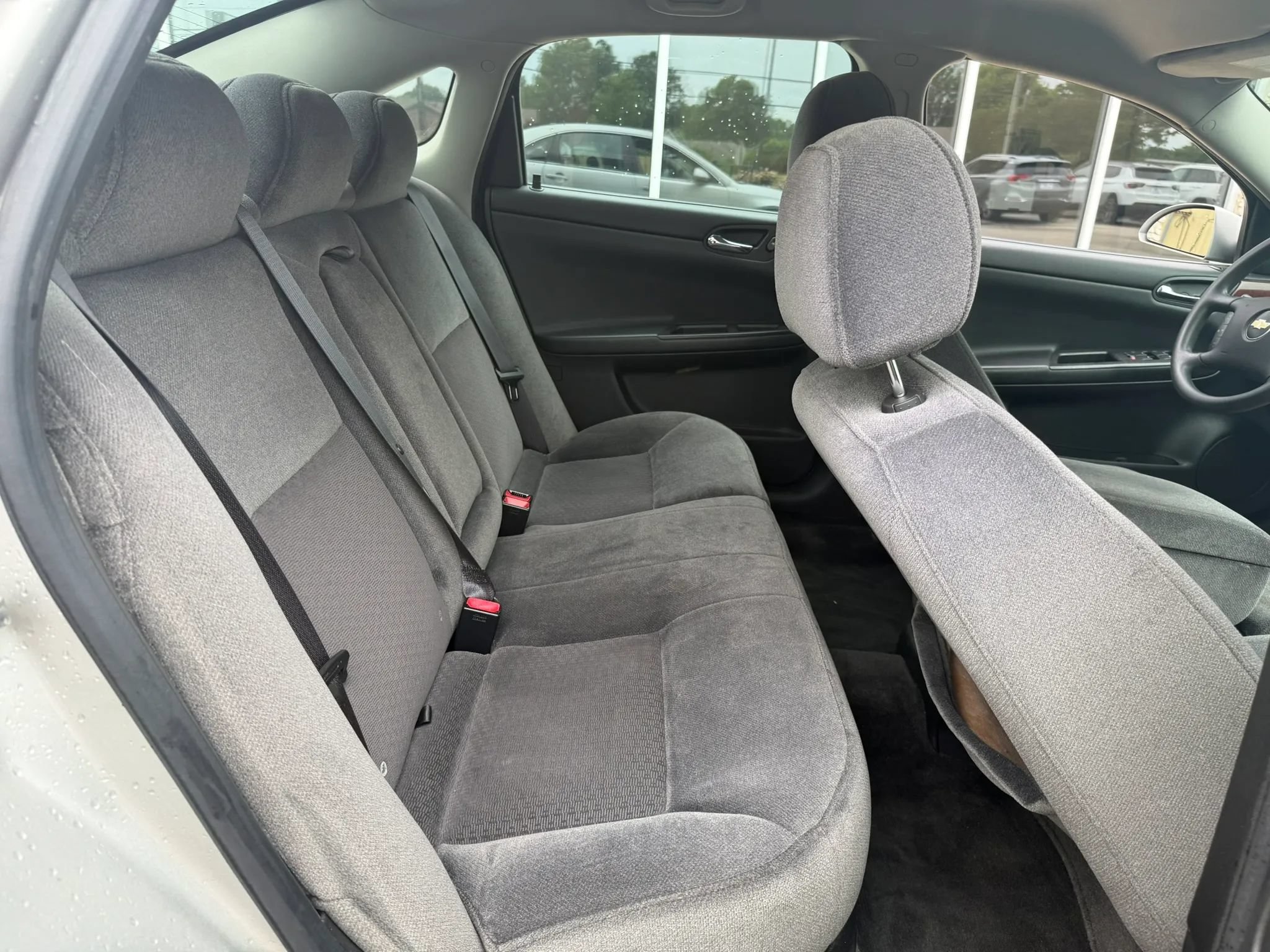 Used 2008 Chevrolet Impala LT FWD image 14