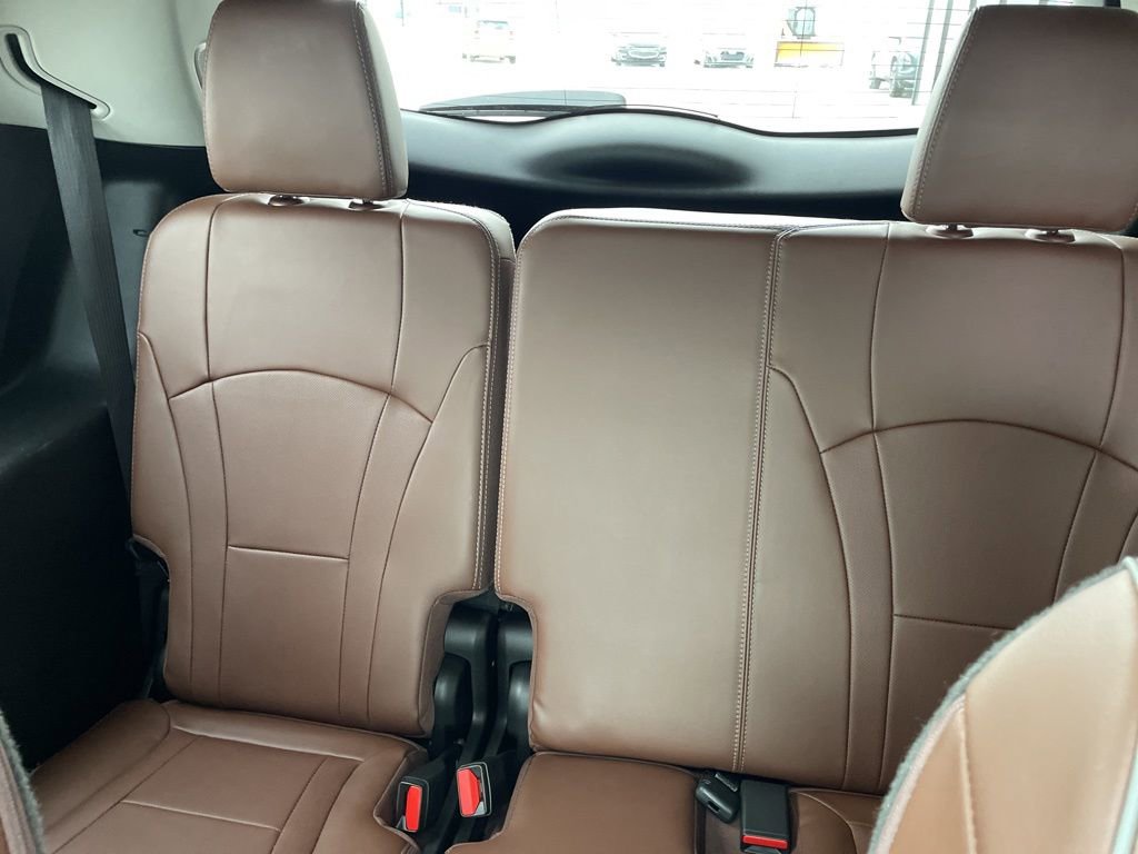 Used 2018 Buick Enclave Avenir w/ Avenir Technology Package image 28