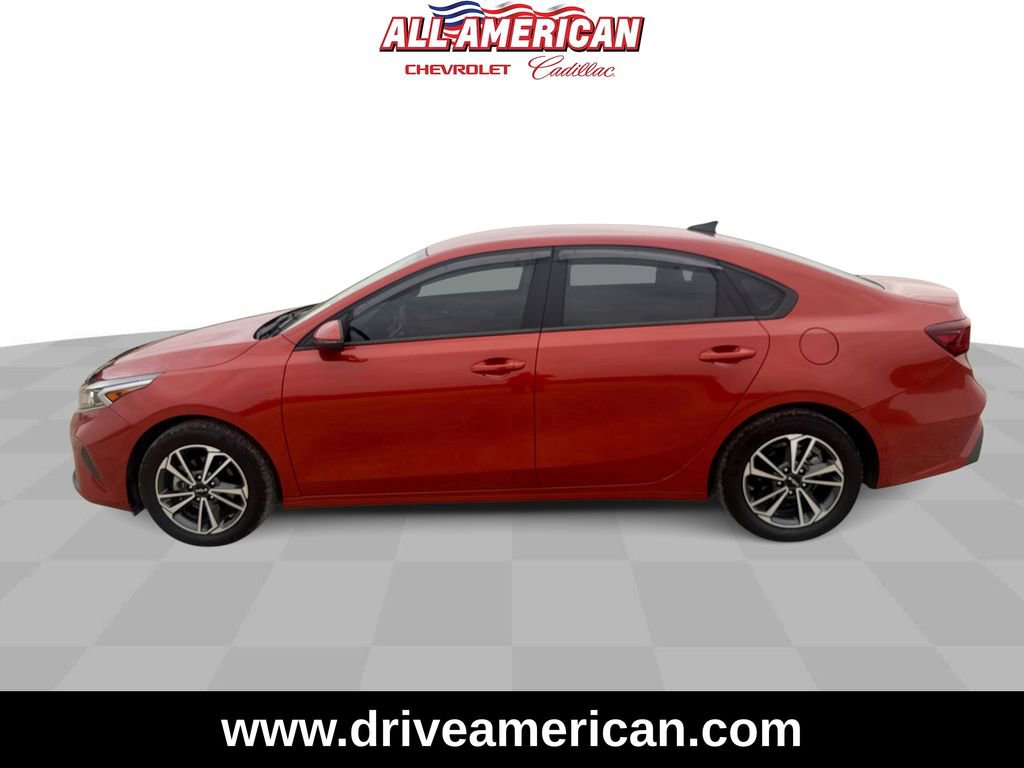Used 2023 Kia Forte LXS w/ LXS Technology Package image 5