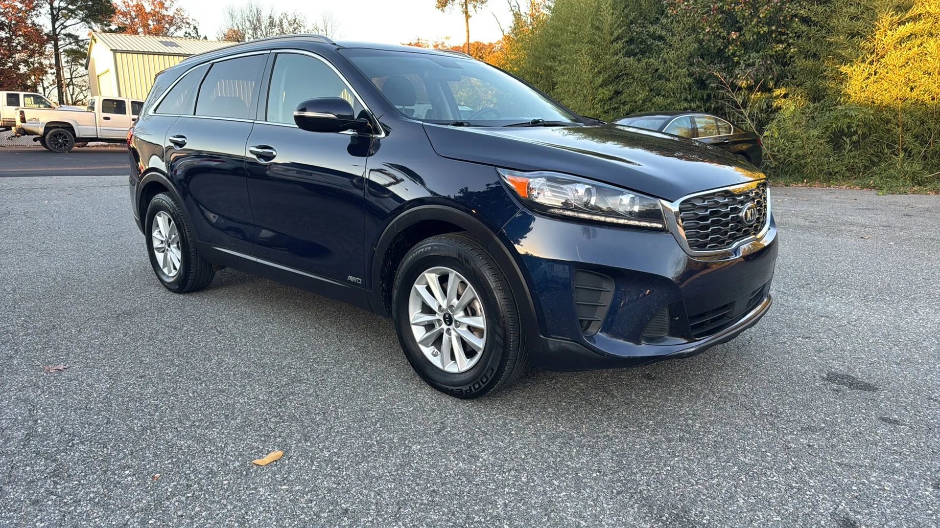 Used 2020 Kia Sorento LX w/ LX I4 Convenience Package image 3