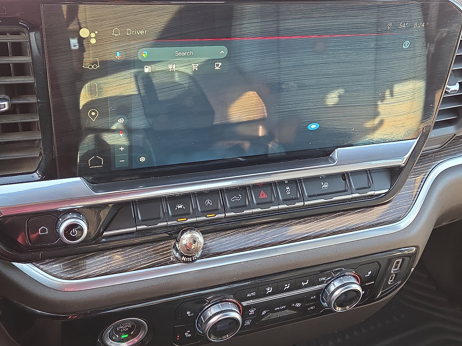 Used 2022 GMC Sierra 1500 SLE image 15