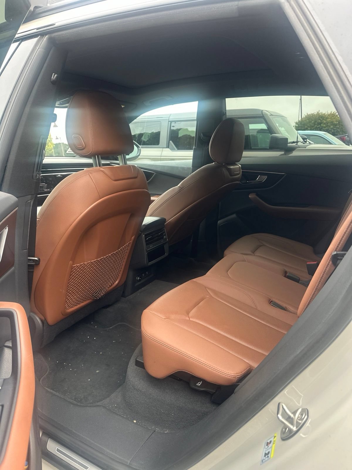Used 2021 Audi Q8 Premium Plus AWD/4WD image 12