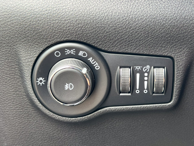 New 2026 Jeep Compass Limited AWD/4WD image 15