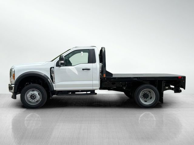 New 2025 Ford F550 4x4 Regular Cab Super Duty image 3