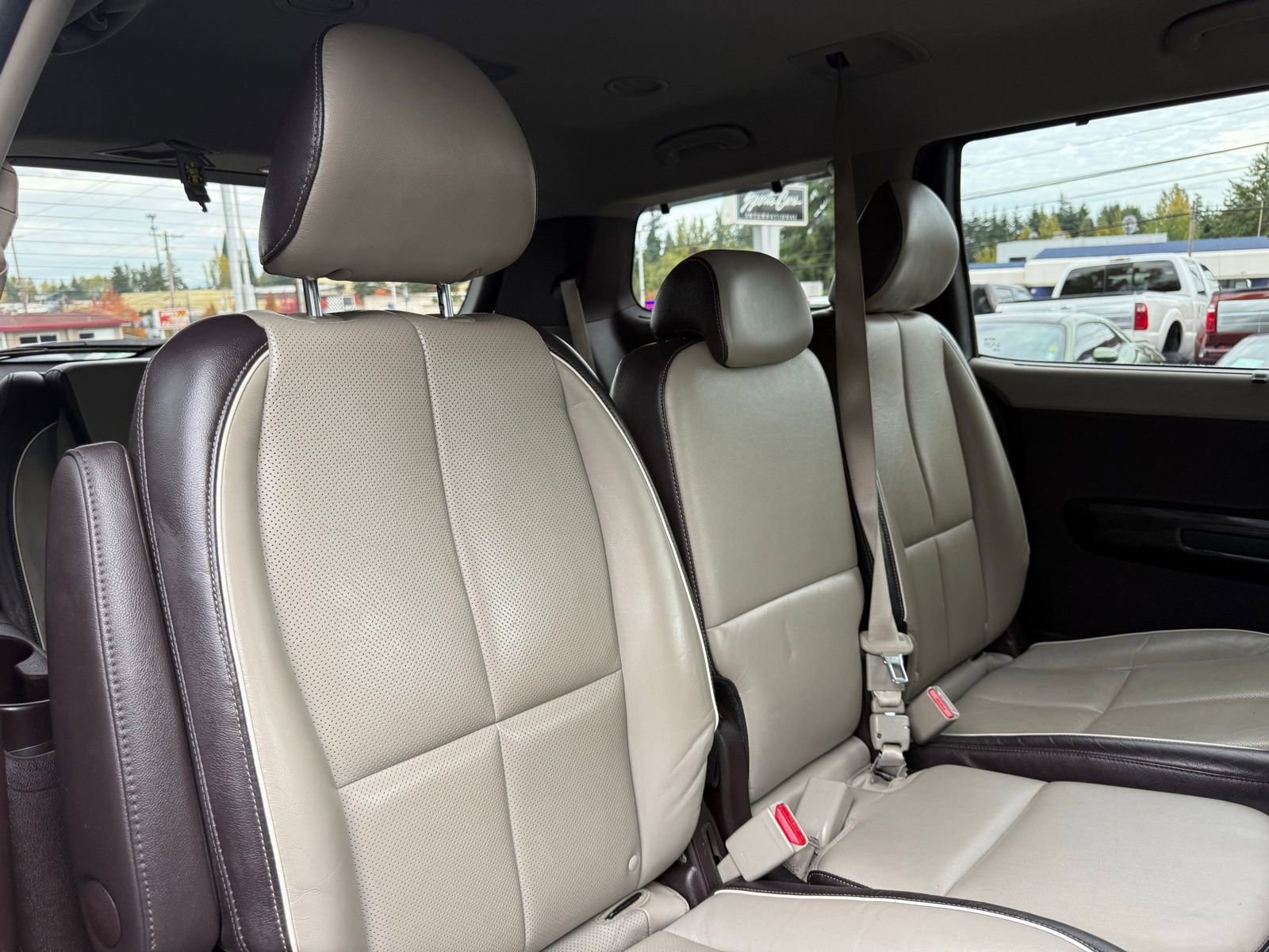 Used 2016 Kia Sedona SX Limited w/ Option Group 030 image 39