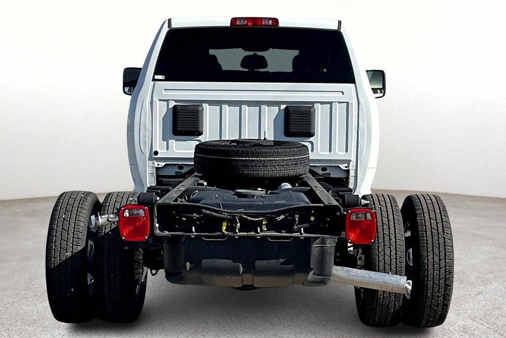 Used 2024 RAM 3500 Tradesman RWD image 5
