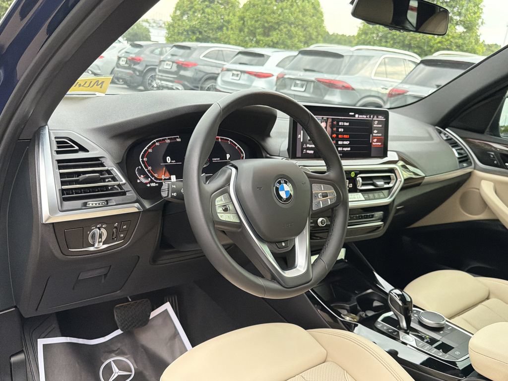 Used 2023 BMW X3 xDrive30i w/ Premium Package AWD/4WD image 10