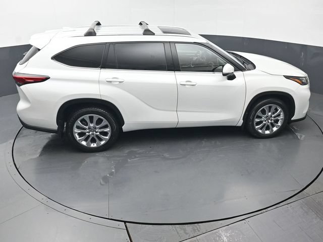 Used 2022 Toyota Highlander Limited AWD/4WD image 48