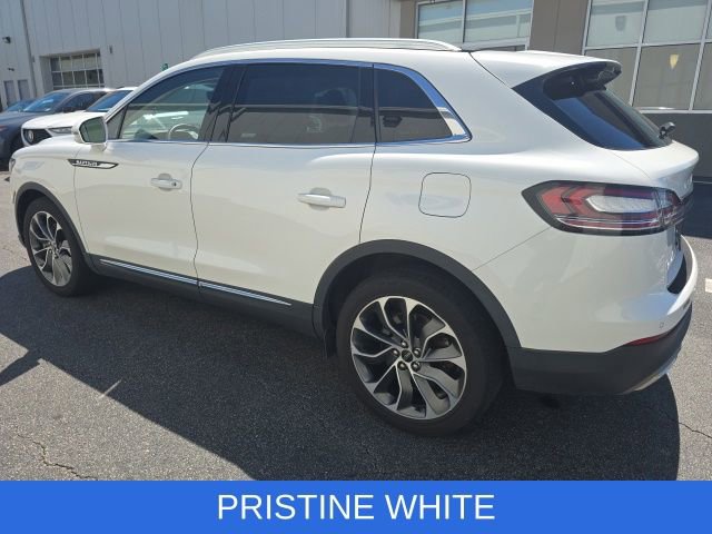 Used 2022 Lincoln Nautilus Reserve AWD/4WD image 5