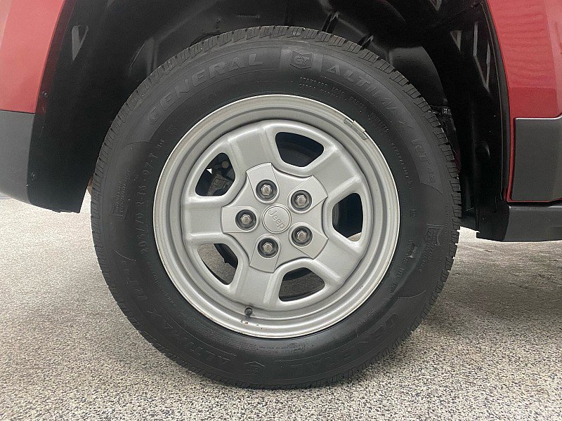 Used 2015 Jeep Patriot Sport w/ Power Value Group image 28