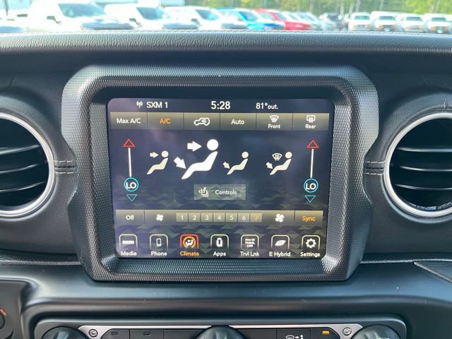 Used 2021 Jeep Wrangler Unlimited Sahara w/ Dual Top Group image 28