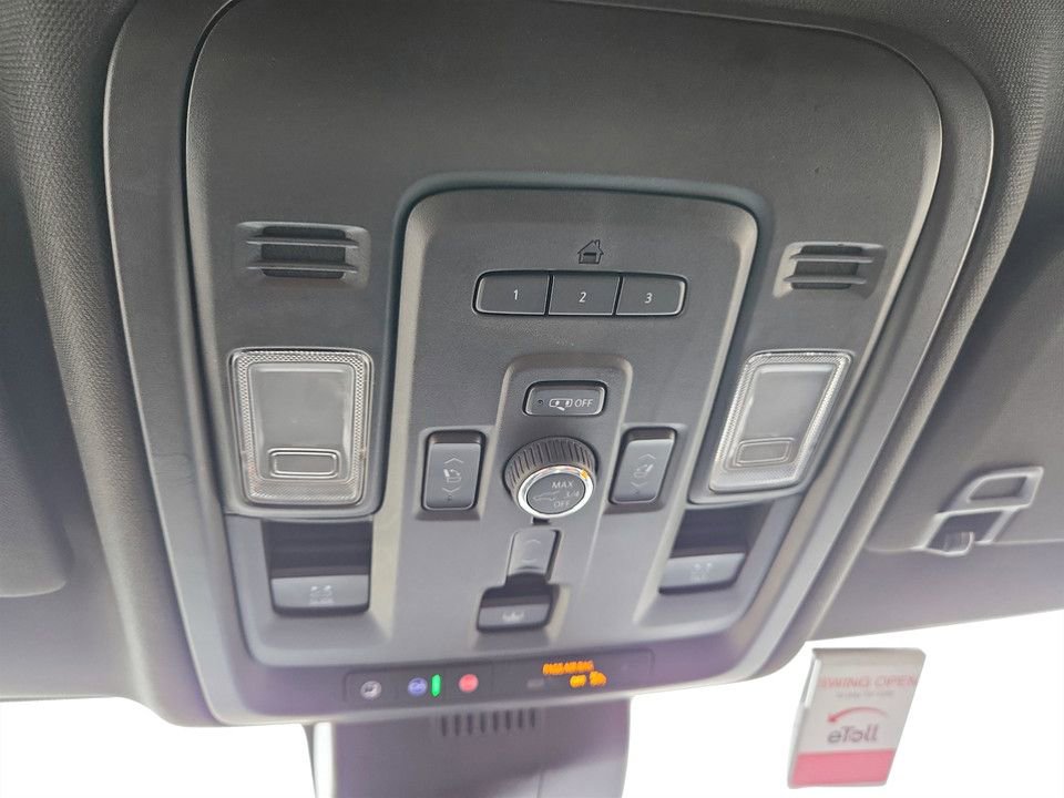 Used 2023 GMC Yukon Denali image 22