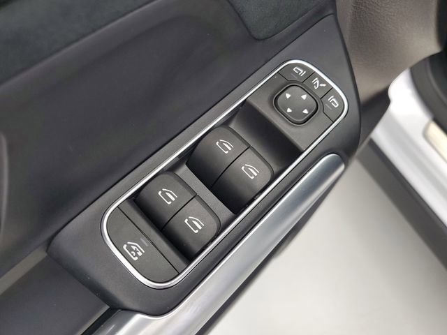 Used 2023 Mercedes-Benz GLA 250 image 21