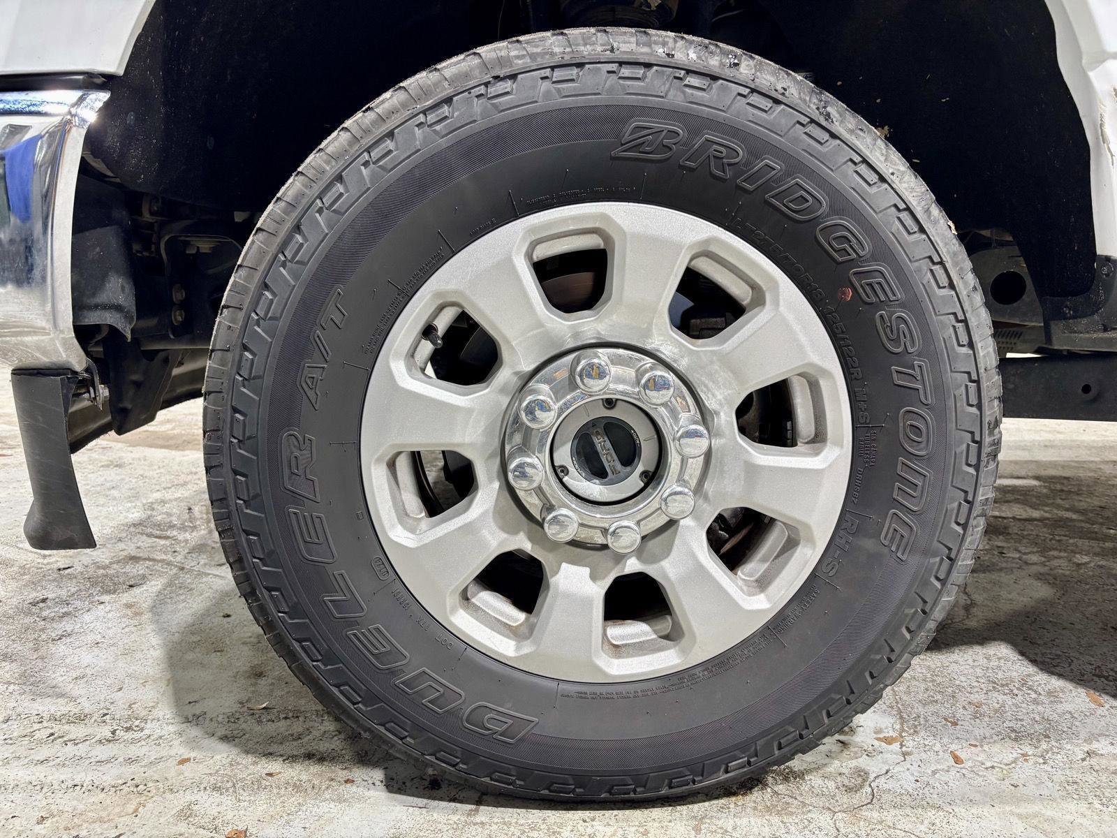 Used 2024 Ford F250 XLT w/ FX4 Off-Road Package AWD/4WD image 31