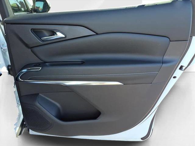 New 2026 Chevrolet Traverse LT w/ LPO, Floor Liner Package image 15