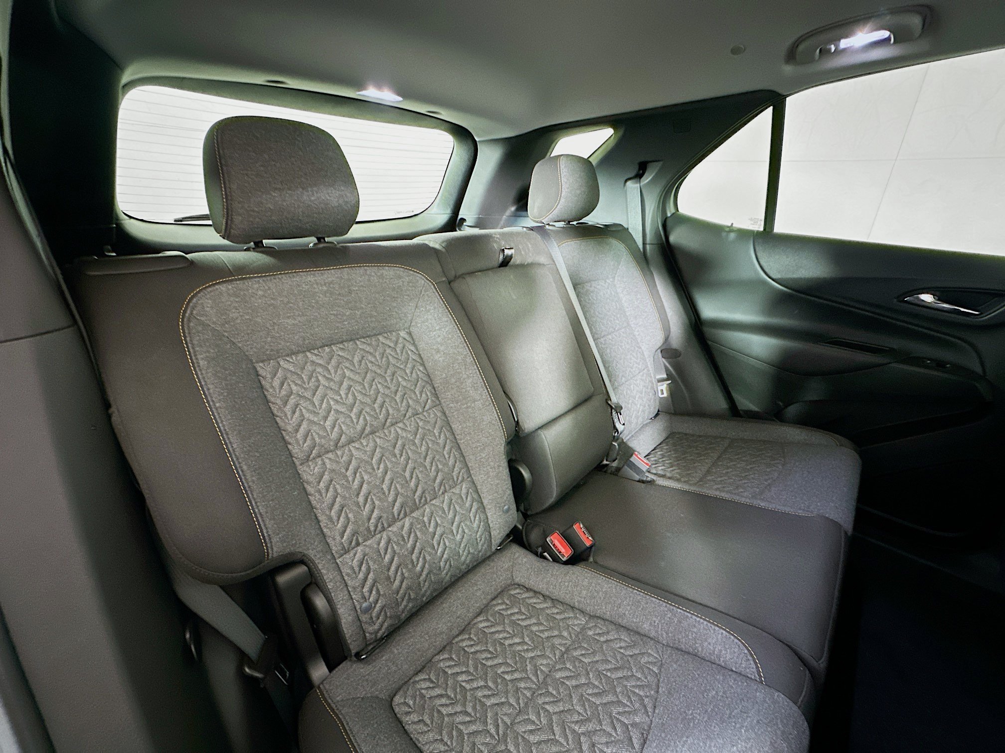 Used 2024 Chevrolet Equinox LT w/ LPO, Floor Liner Package FWD image 24