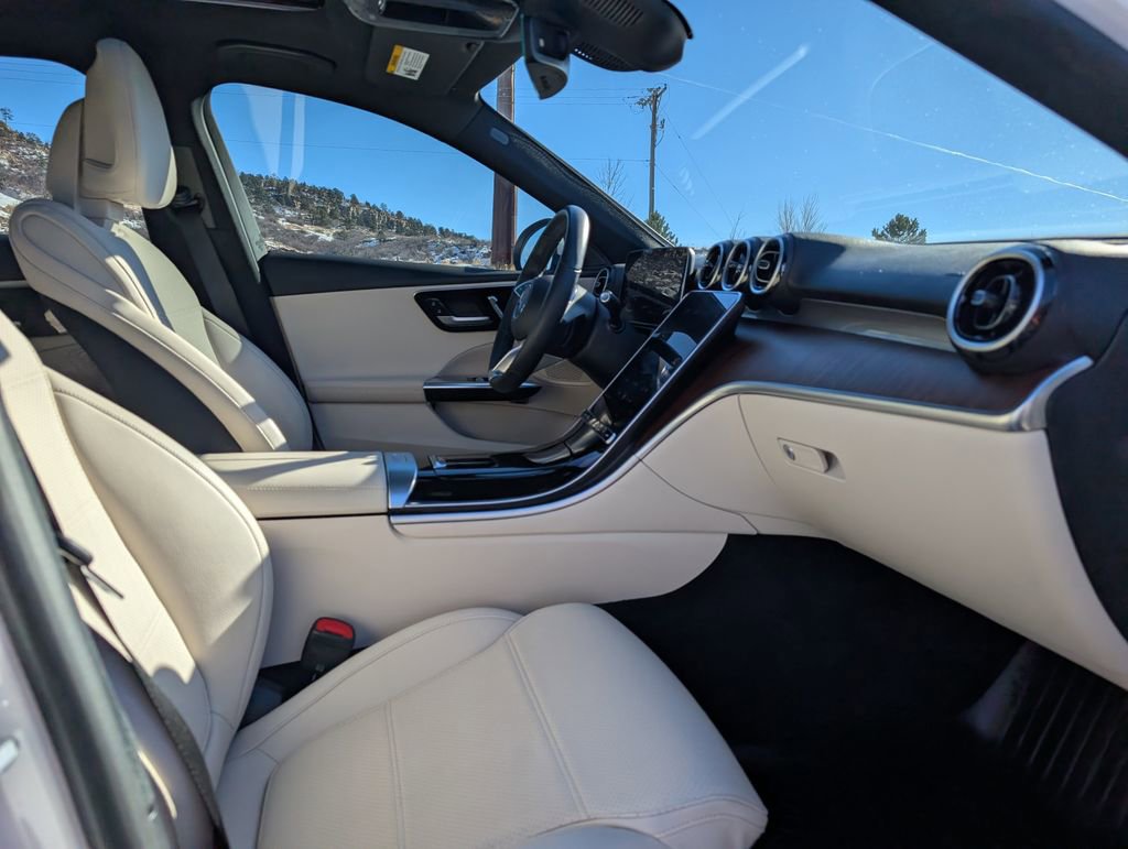 Used 2023 Mercedes-Benz C 300 4MATIC Sedan image 21