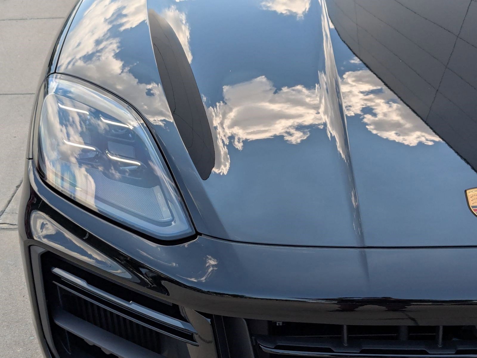 New 2026 Porsche Cayenne Turbo GT image 12